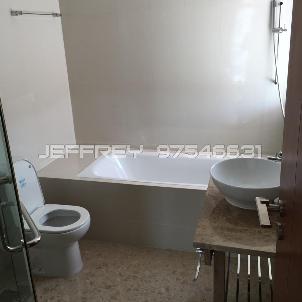 Grosvenor View (D14), Condominium #105994892